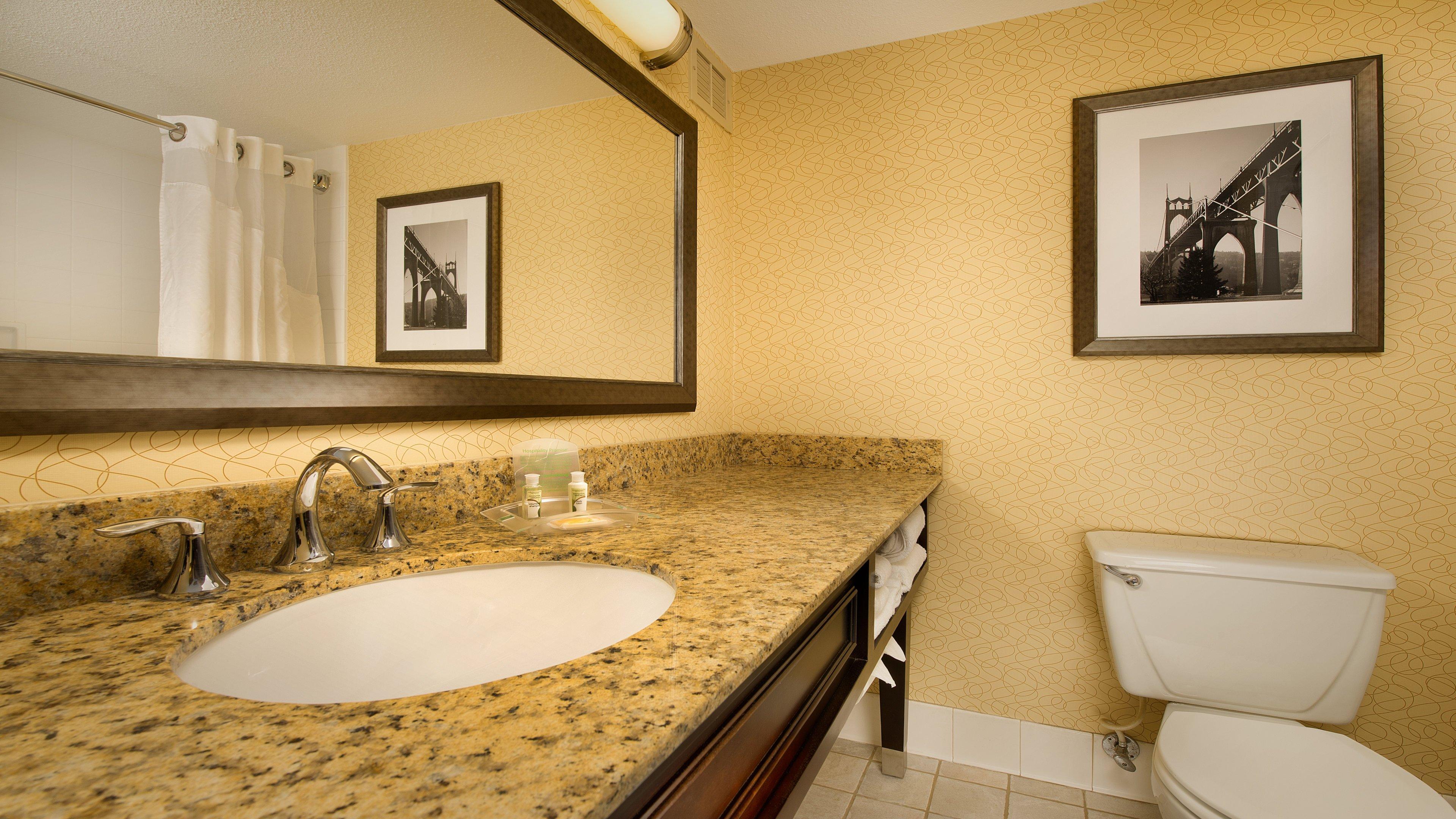 Holiday Inn Portland-Airport I-205 By Ihg Bagian luar foto