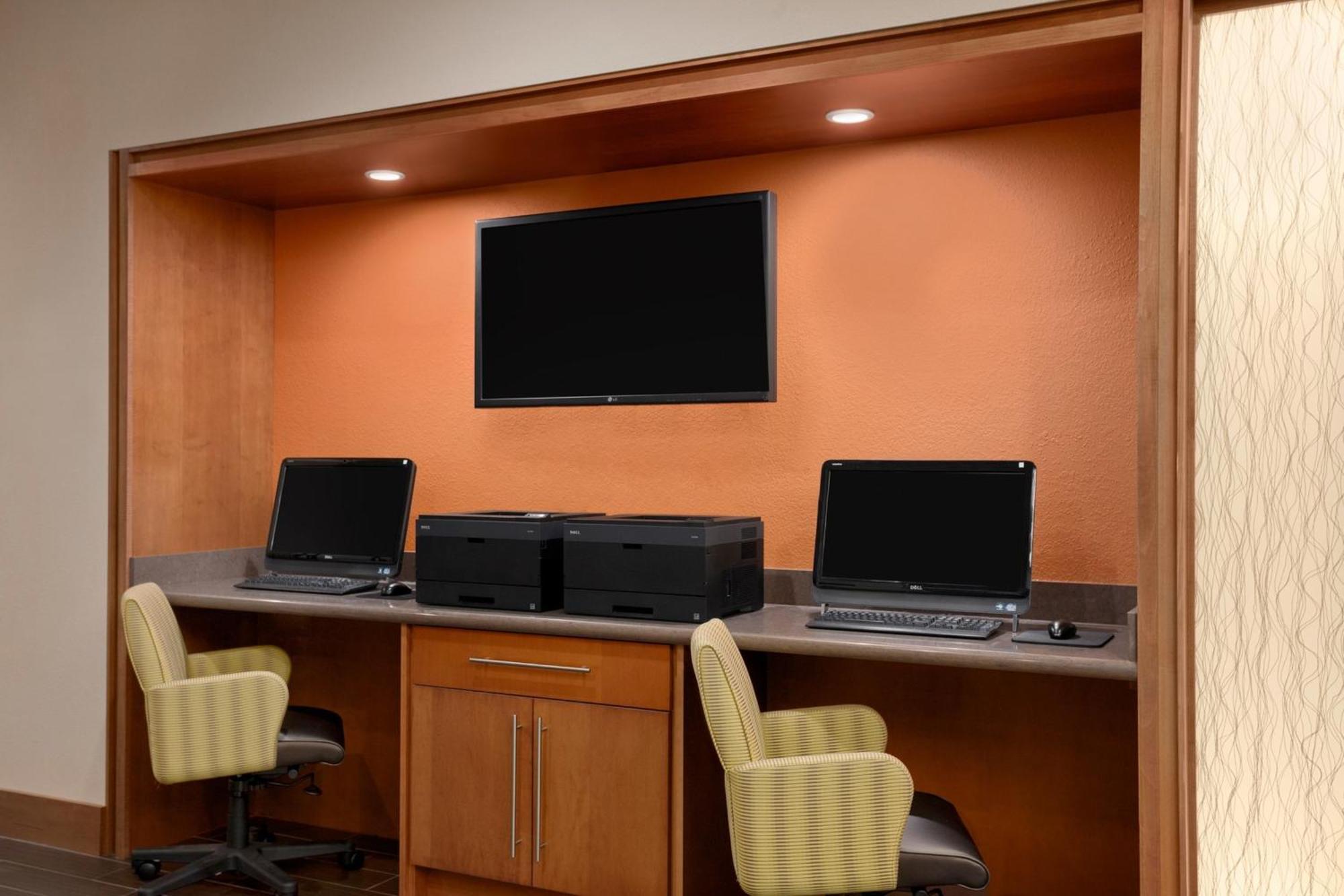 Holiday Inn Portland-Airport I-205 By Ihg Bagian luar foto