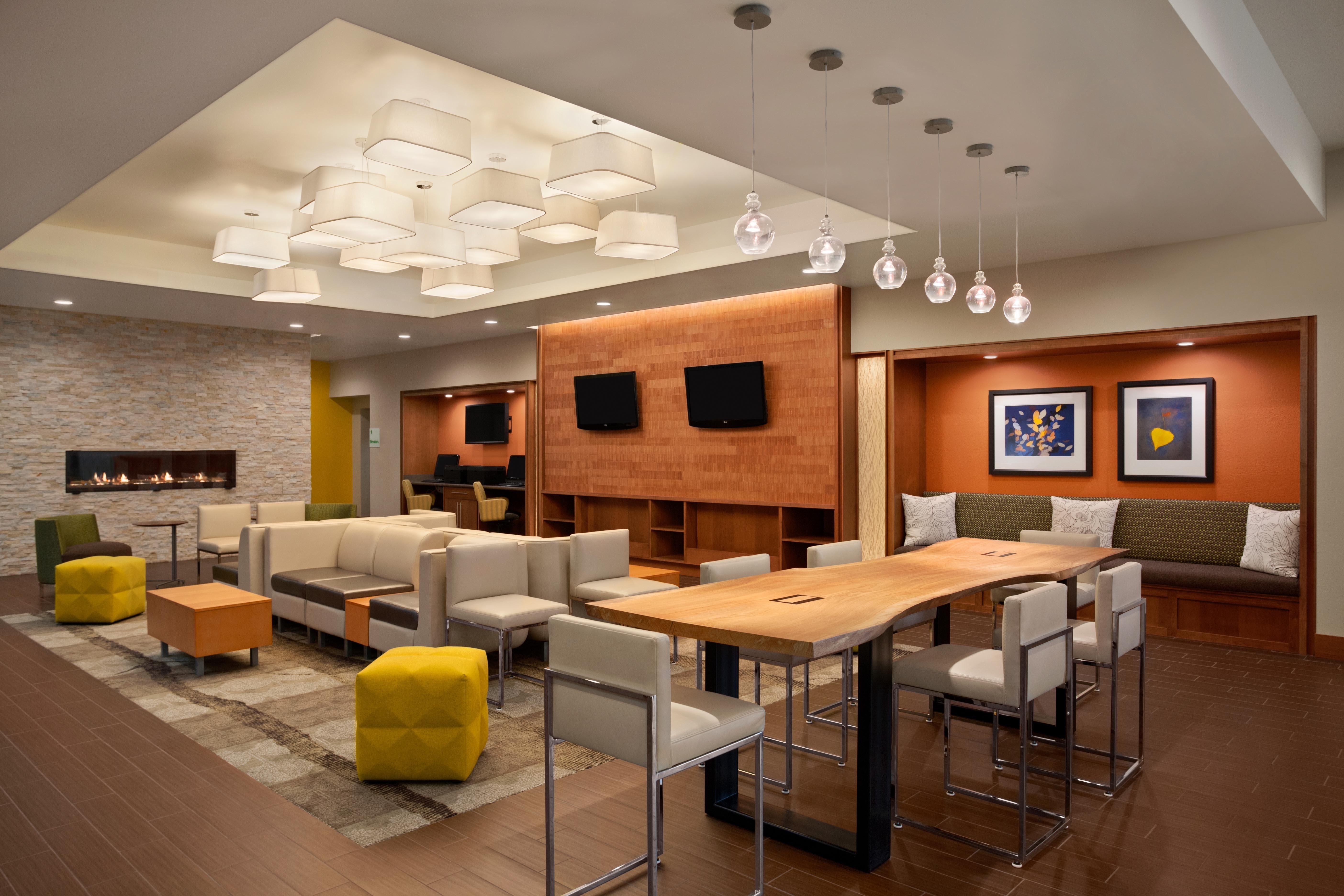 Holiday Inn Portland-Airport I-205 By Ihg Bagian luar foto
